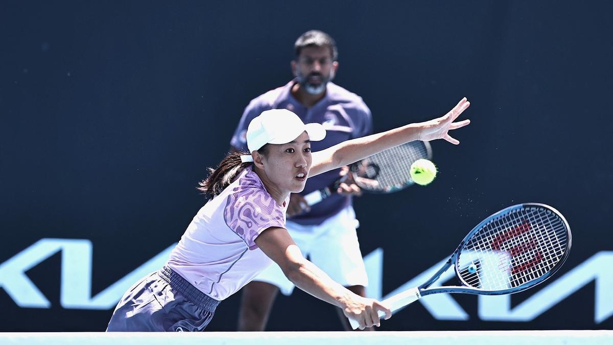 Australian Open: Bopanna, Zhang advance into mixed doubles round two